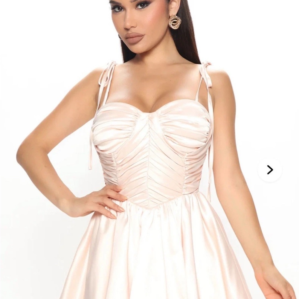Fashion Nova Satin Ruched Sweetheart Mini Dress - Blush Pink